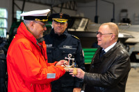 (v.l.n.r): Heiko Juschkat (Leiter WSP Süd), Polizeipräsident Oliver Stepien und Innenminister Michael Stübgen.
