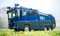 Wasserwerfer Seitenansicht